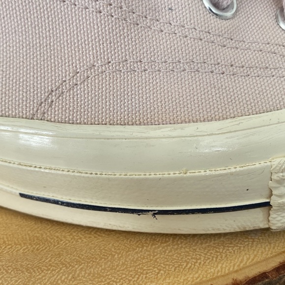 Converse Chuck Taylor All Star 70 Pink Canvas High
Tops Unisex - Picture 6 of 15